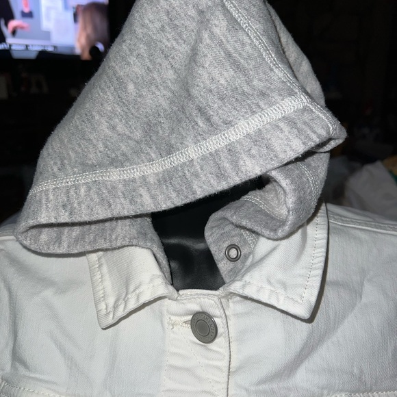 American Eagle Sweater Jean Jacket - Picture 3 of 10